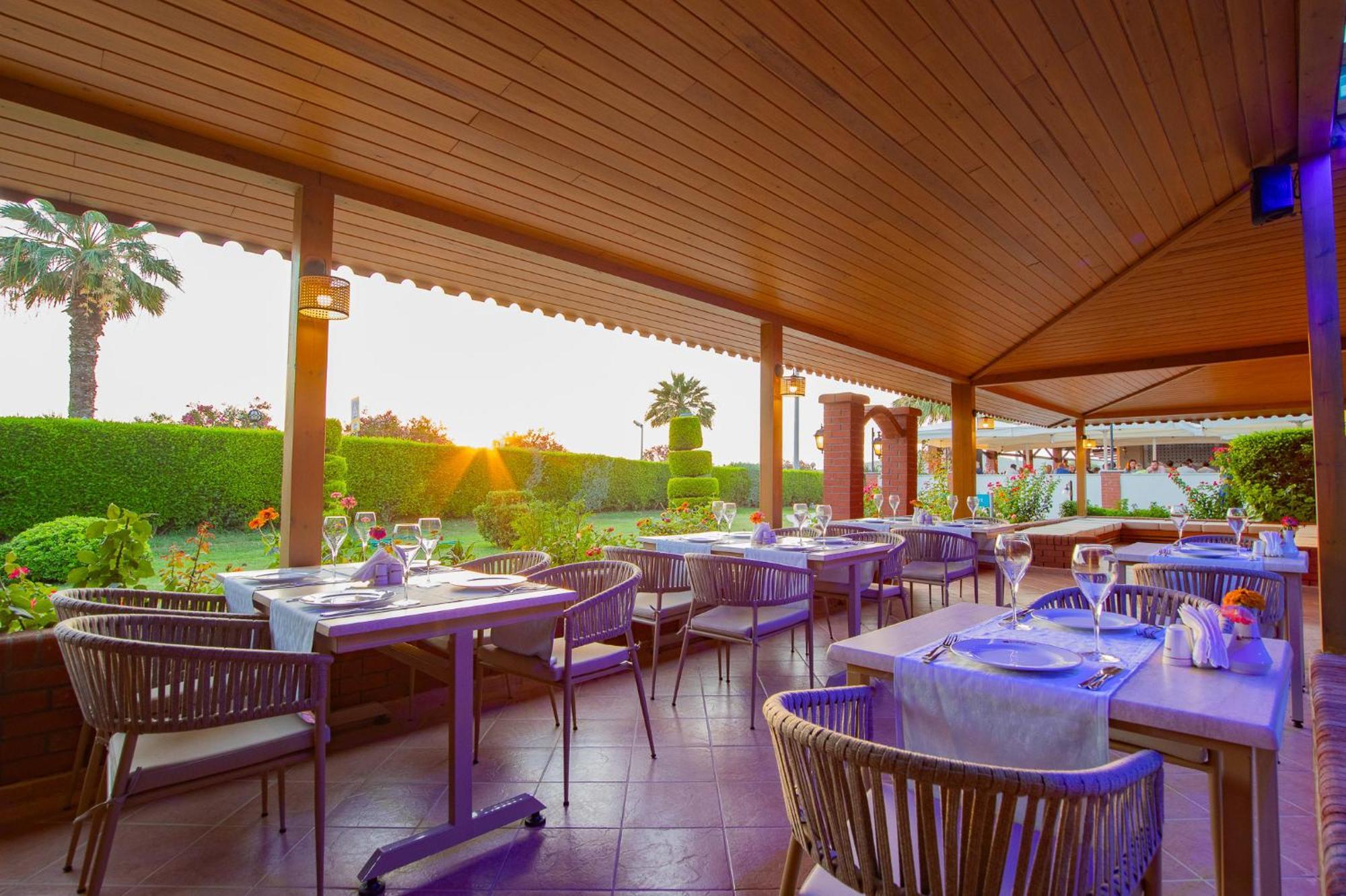 Kustur Club Holiday Village Kusadası Eksteriør bilde